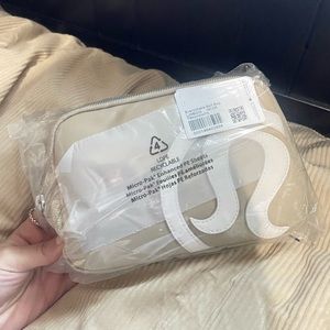 lululemon belt bag